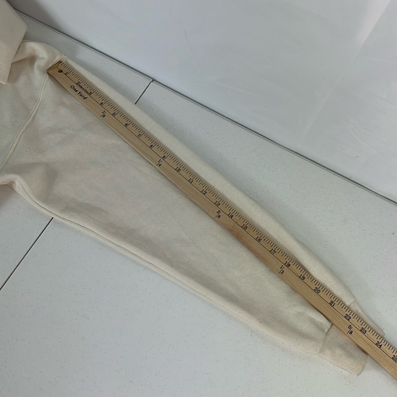 Taylor Swift Sz M Eras Tour Hoodie Fearless Edition Cream - Picture 5 of 7